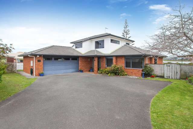 36 Settlers Grove Orewa_1