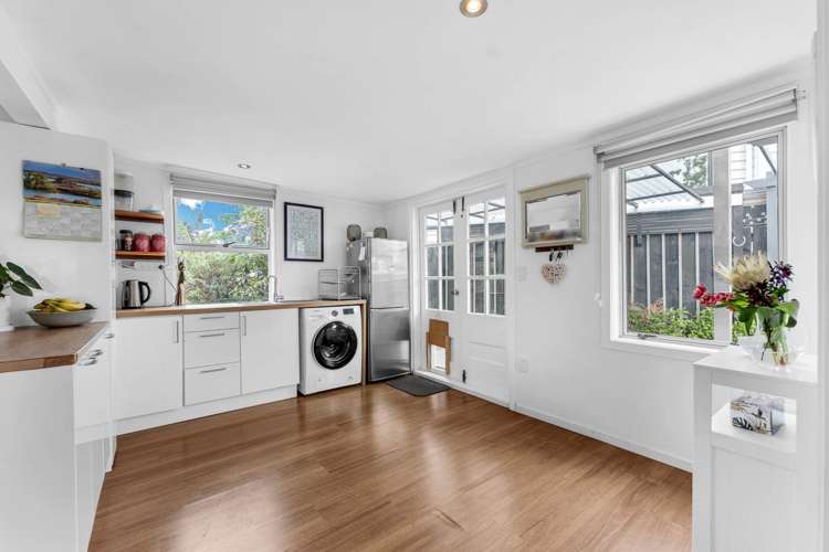 3 Malvina Place Bucklands Beach_18