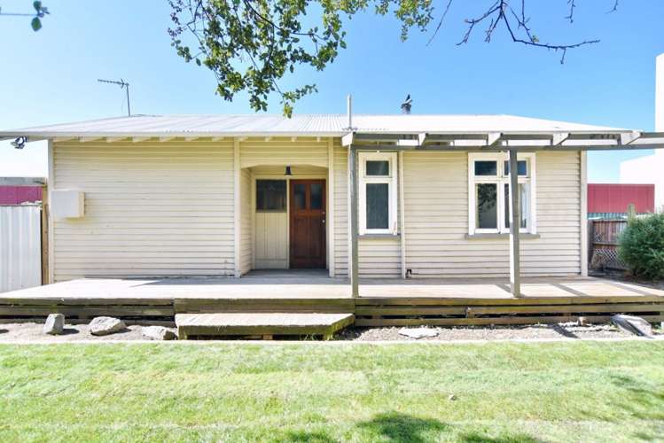 91a Garlands Road Hillsborough_16