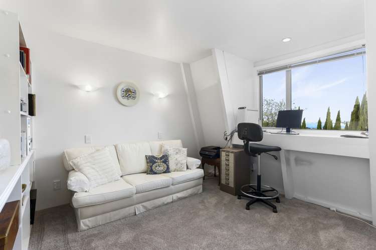 3/212 Hurstmere Road Takapuna_14