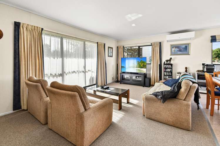 74 Woodhouse Road Patumahoe_34