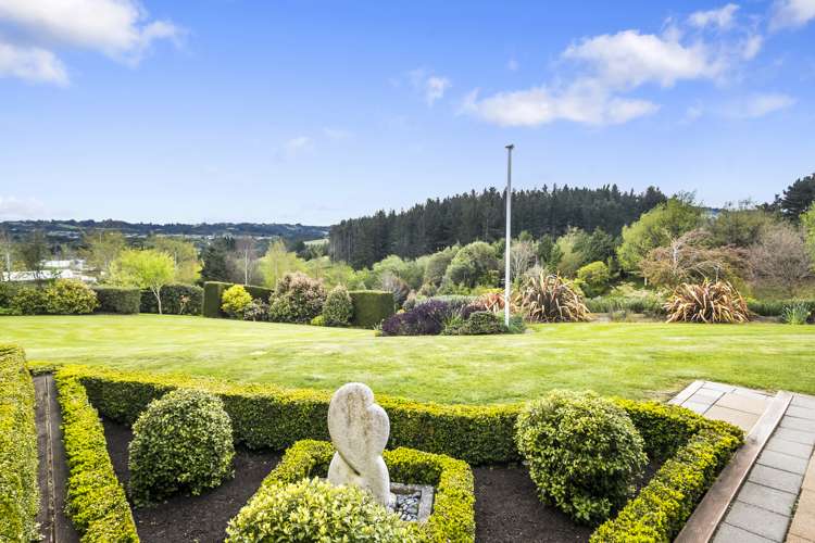 8 Wavy Knowes Drive Waldronville_15