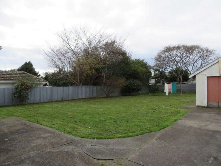 6 Dudley Street Levin_6