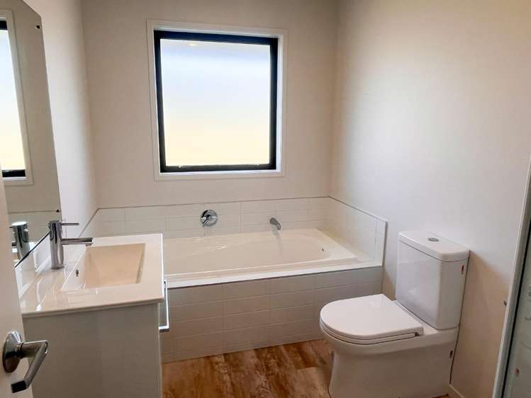 4 Harness Way Rolleston_16