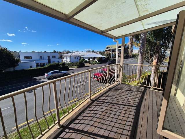 1211B Victoria Street Whitiora_1