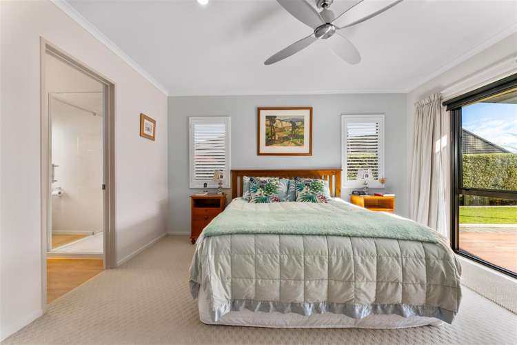 10 Woodstock Place Stoke_28