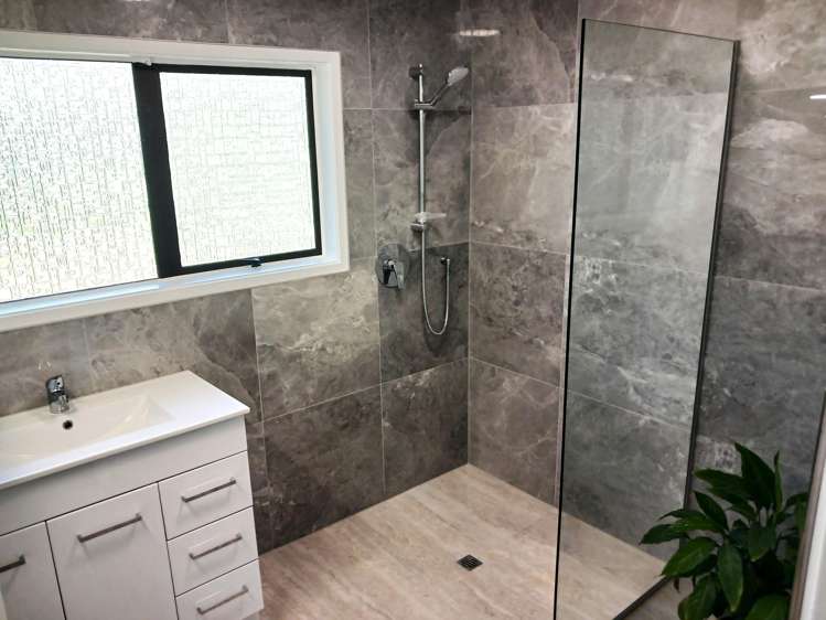 29 Paradise Road Coopers Beach_7