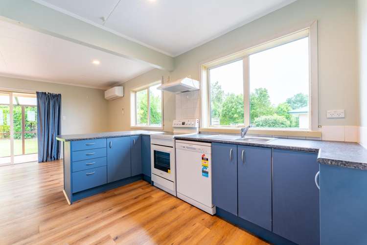 86 Grants Road Marchwiel_5