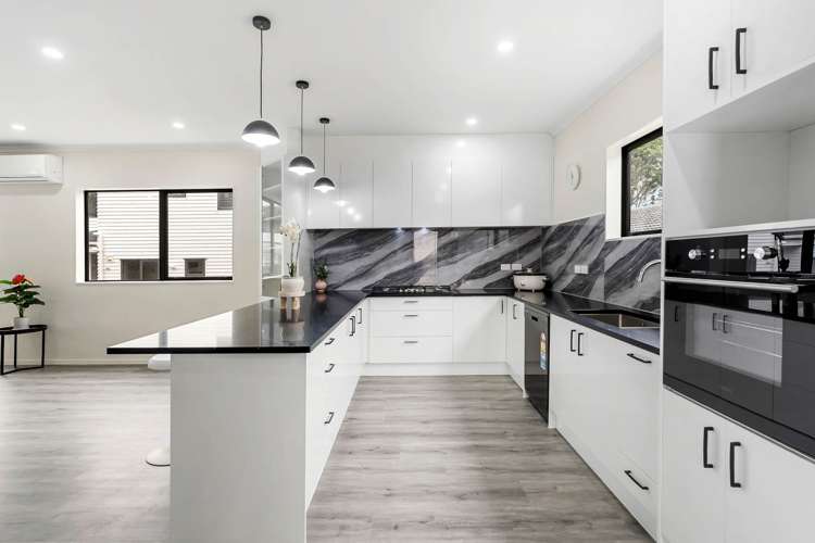 6a Terra Nova Street Glen Eden_10