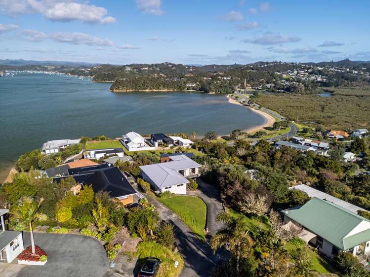 17 Binnie Street Paihia_34