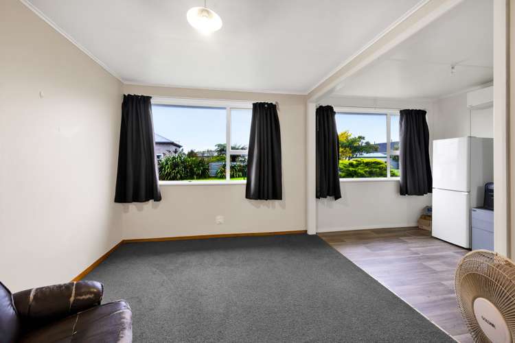 160 Glover Road Hawera_10