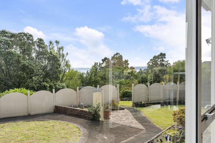 12 Howlett Street_5