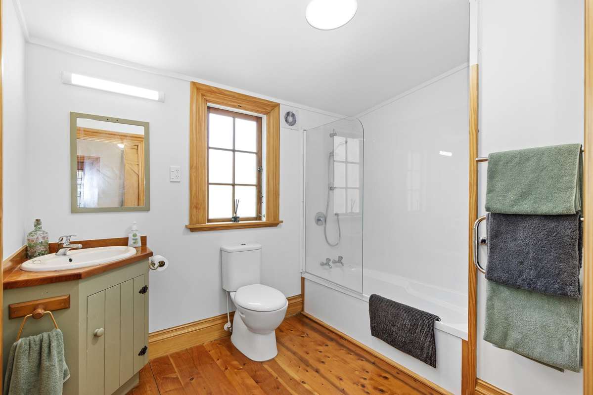 463A High Street South_5