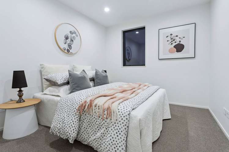 7-9/246 Wairau Road Glenfield_12