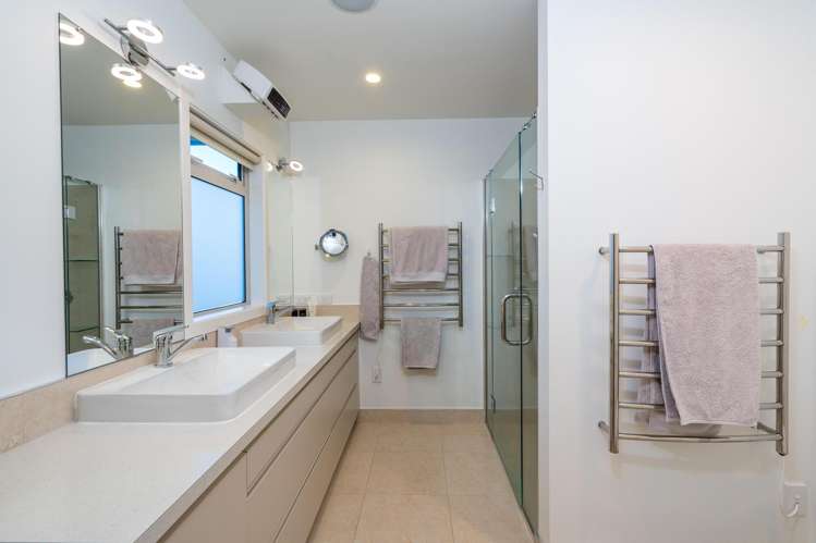 5 Pukenamu Road Rainbow Point_14