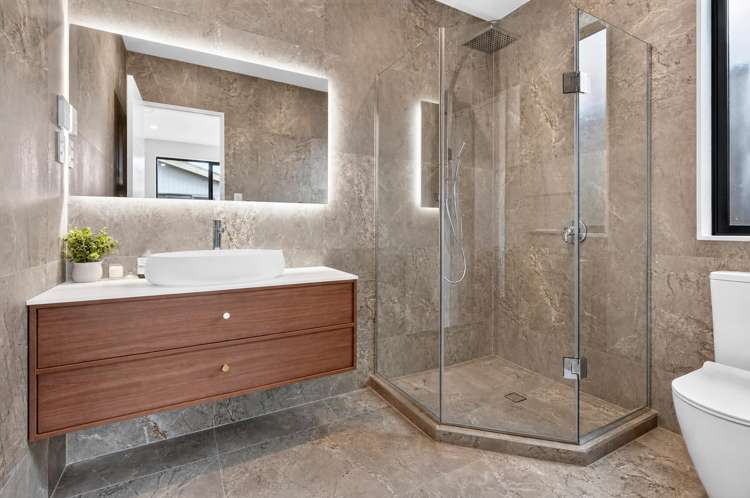 17 Tamaota Terrace Ara Hills_17