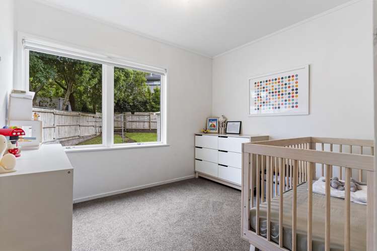 71 Vandeleur Avenue Birkdale_12