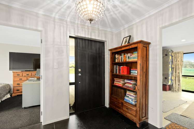 10 Waihinahina Way Mahia_19