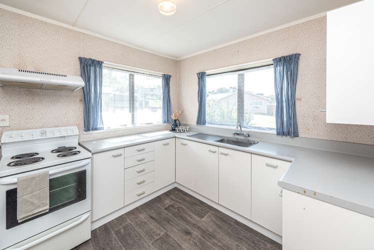 62 Treadwell Street Springvale_5