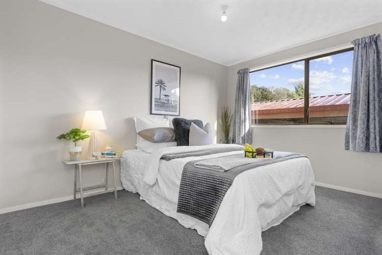 17 Matipo Crescent Pukete_11