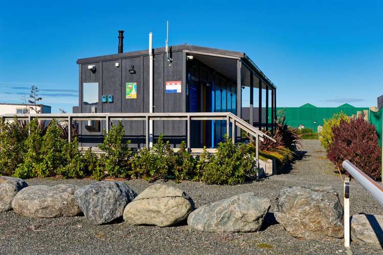 138 Beach Road Kaikoura_12