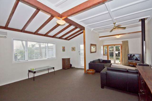 49 Hetherington Road Ranui_2