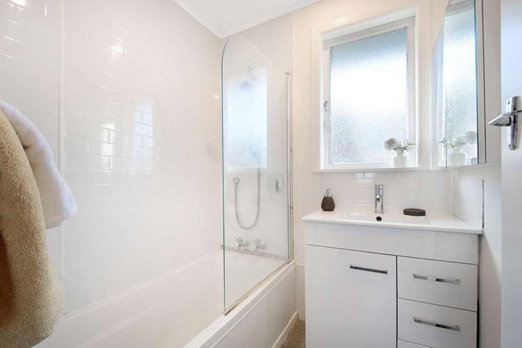 16 Peter Buck Road New Windsor_13