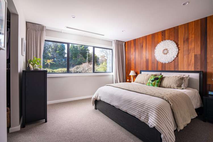 336 Lake Terrace Two Mile Bay_16