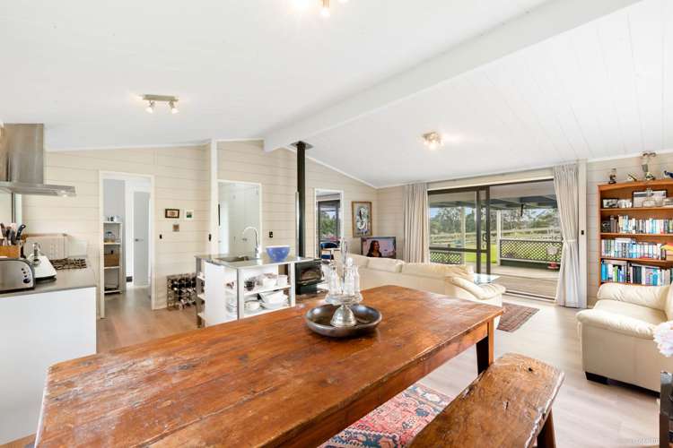 6 Puketiro Road Whitford_9