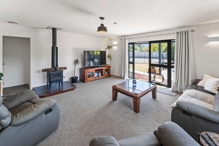 27 Eighty Eight Valley Road Wakefield_5