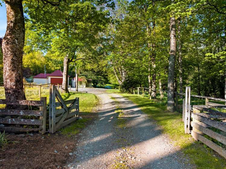 Mount Algidus Station Lake Coleridge_34