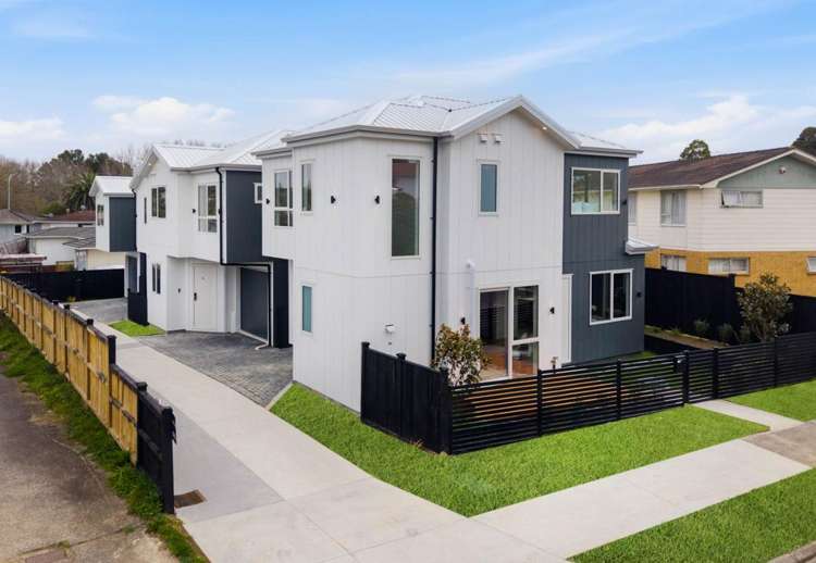 1/37 Archmillen Avenue Pakuranga Heights_15
