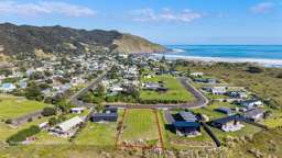 Generous land opportunity near the coast