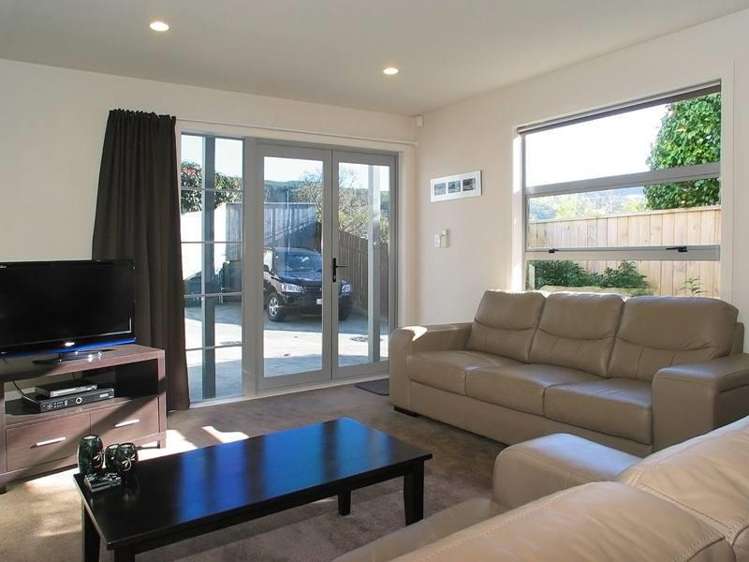 5a Ryan Grove Tawa_5