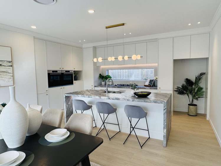 8 Hayley Court Wainui_2