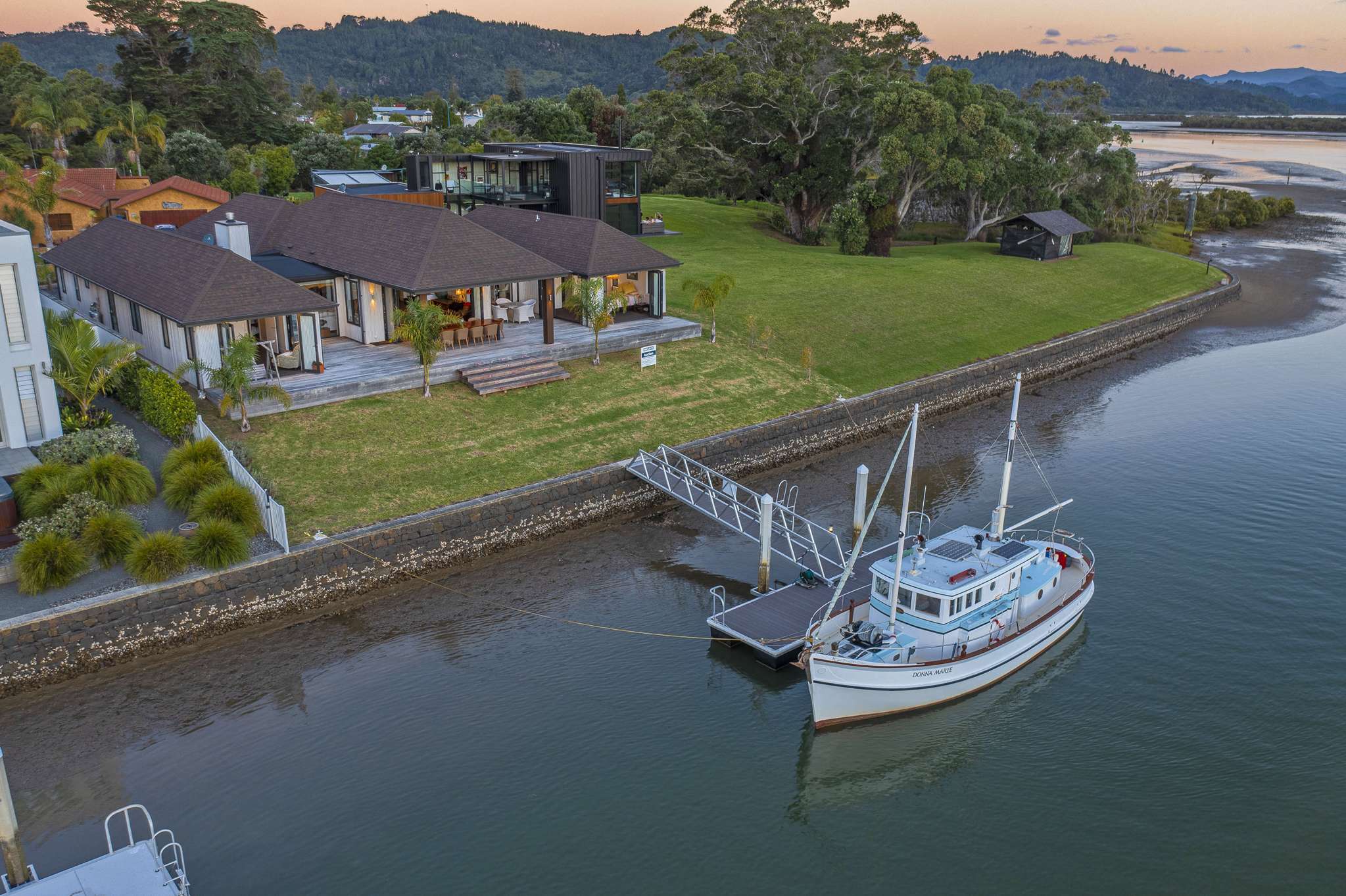 House and dock for sale on Whitianga Waterways