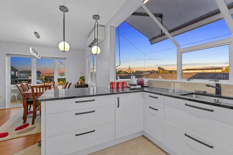 33 Gulf Crest Bucklands Beach_7