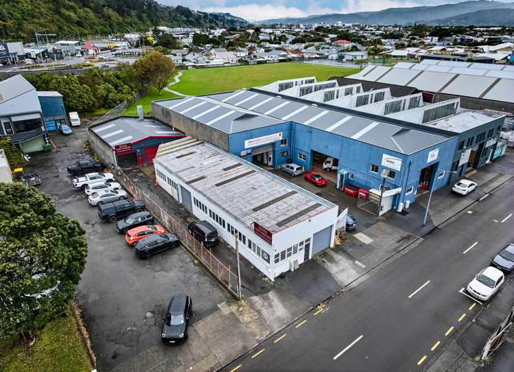 9-11 Wakefield Street Alicetown_1