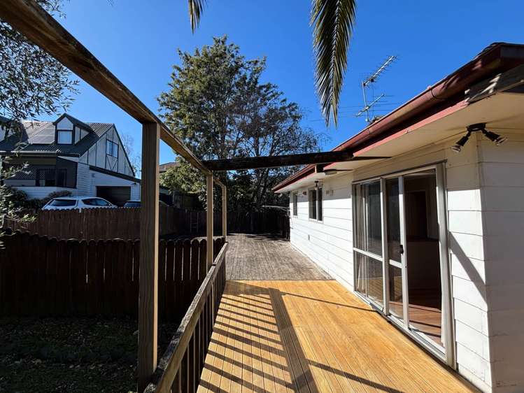 104 Aviemore Drive Highland Park_13