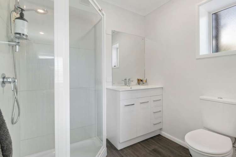 27 Clansman Terrace Gulf Harbour_31