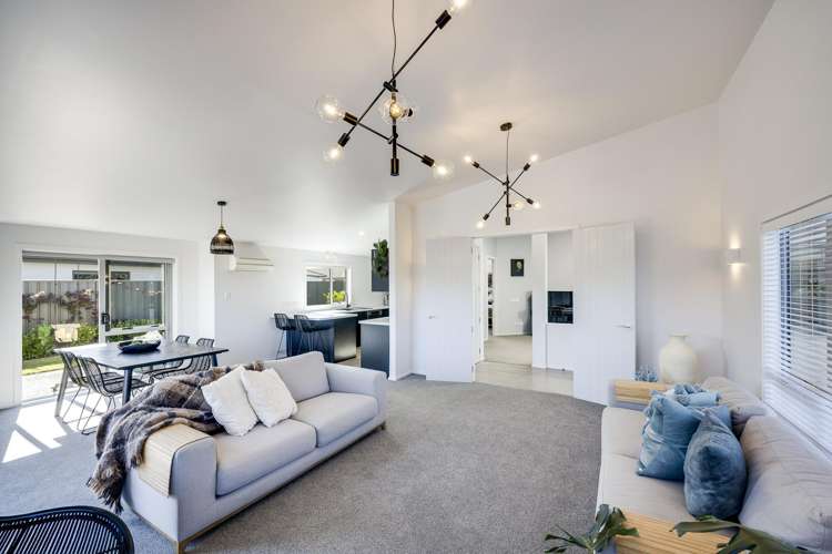 14 Pacific Avenue Poraiti_8