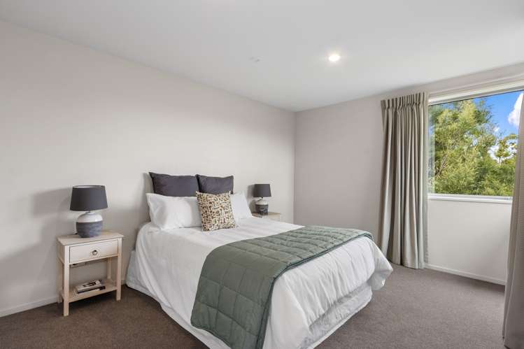 12 Henley Green Northwood_5