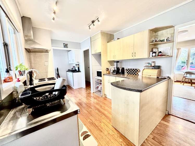 55 Waipani Road Te Atatu Peninsula_6