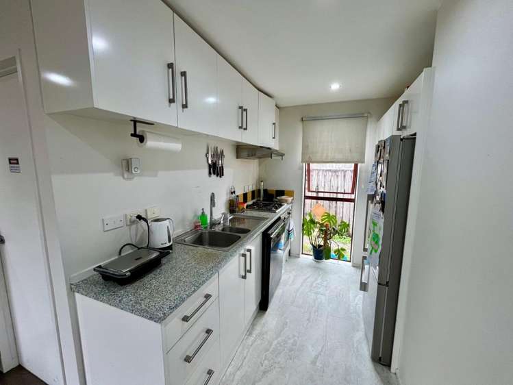 57 Woodbank Drive Glen Eden_7