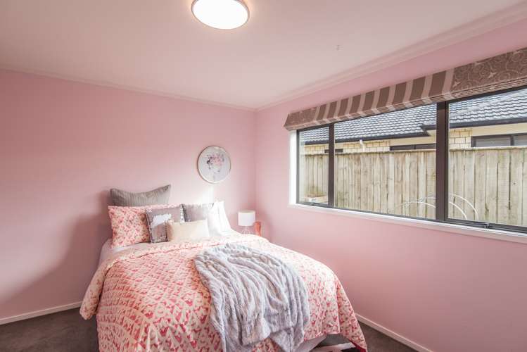 79 The Drive Paraparaumu Beach_13