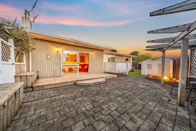 20 Haylock Grove Totara Park_1