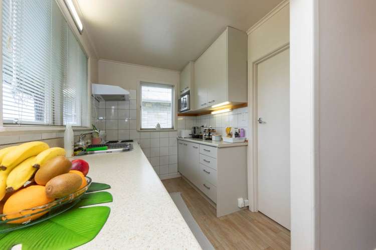 12 Nandana Drive Glen Eden_9