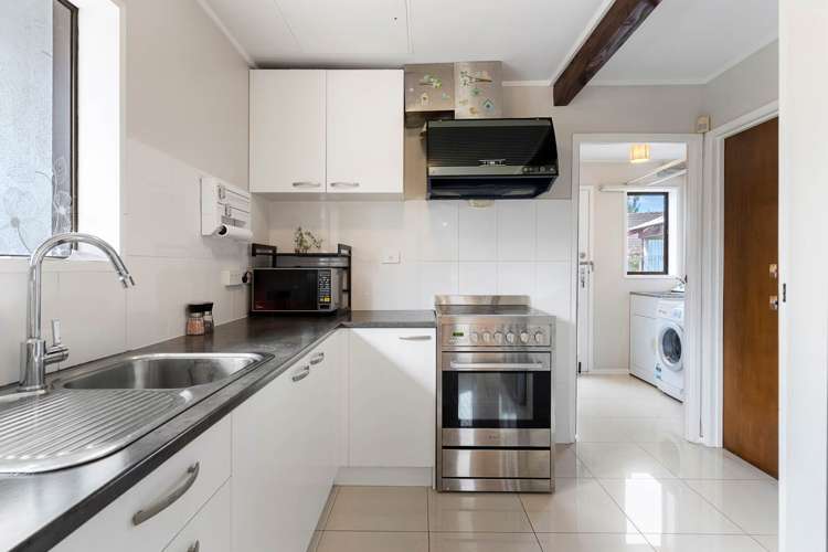 2/27 Curacao Place Half Moon Bay_8