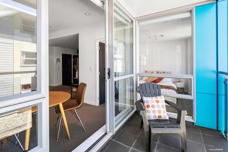 2a/1 Hanson Street Mount Cook_5