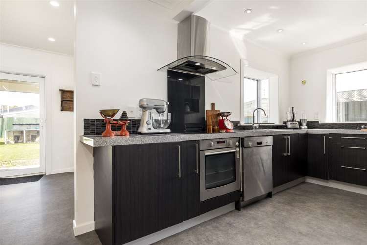 136 Redwood Street Redwoodtown_8